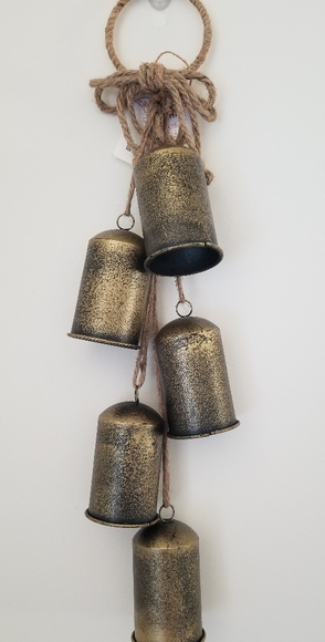 Christmas Sleigh Bells - Picture 1 of 3